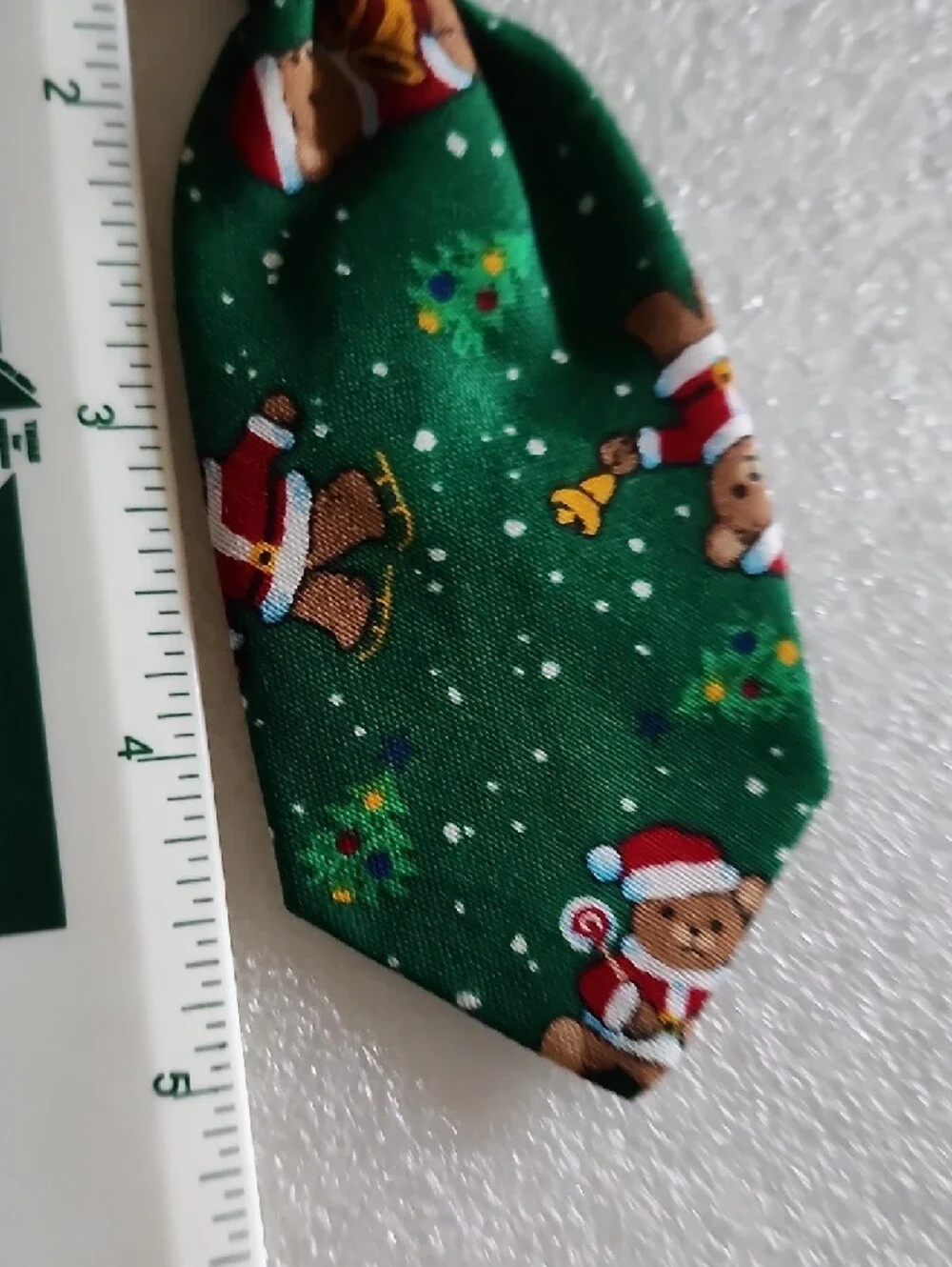 Pookie's Party Clothes Green Holiday Slip-Over Dog Collar Tie